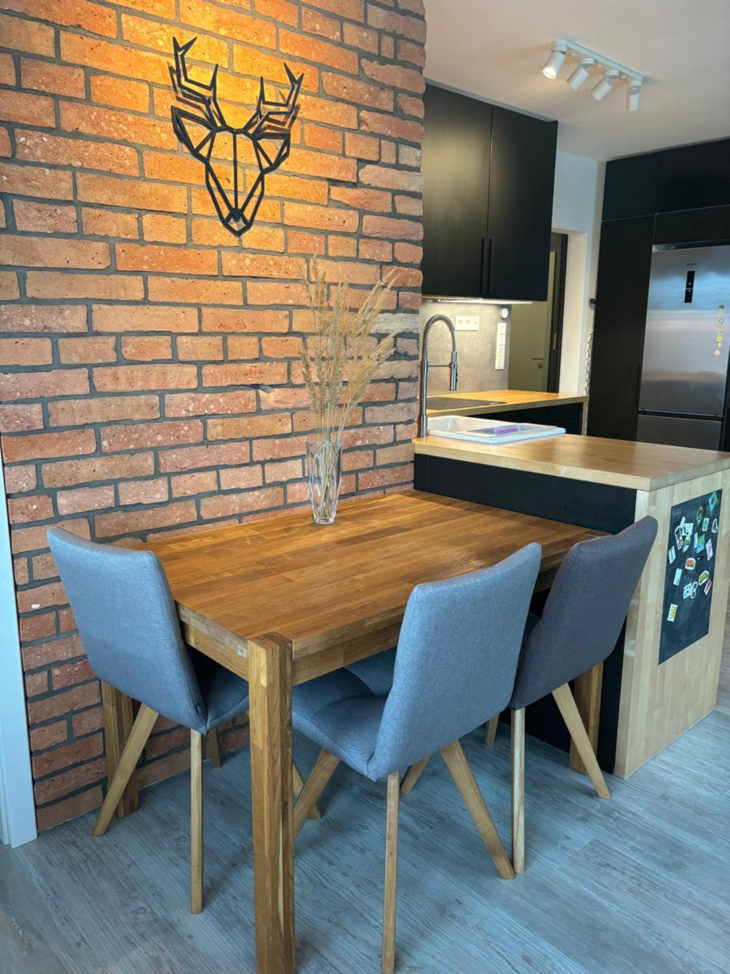 Premiere Apartment Bratislava - Private Parking Екстер'єр фото