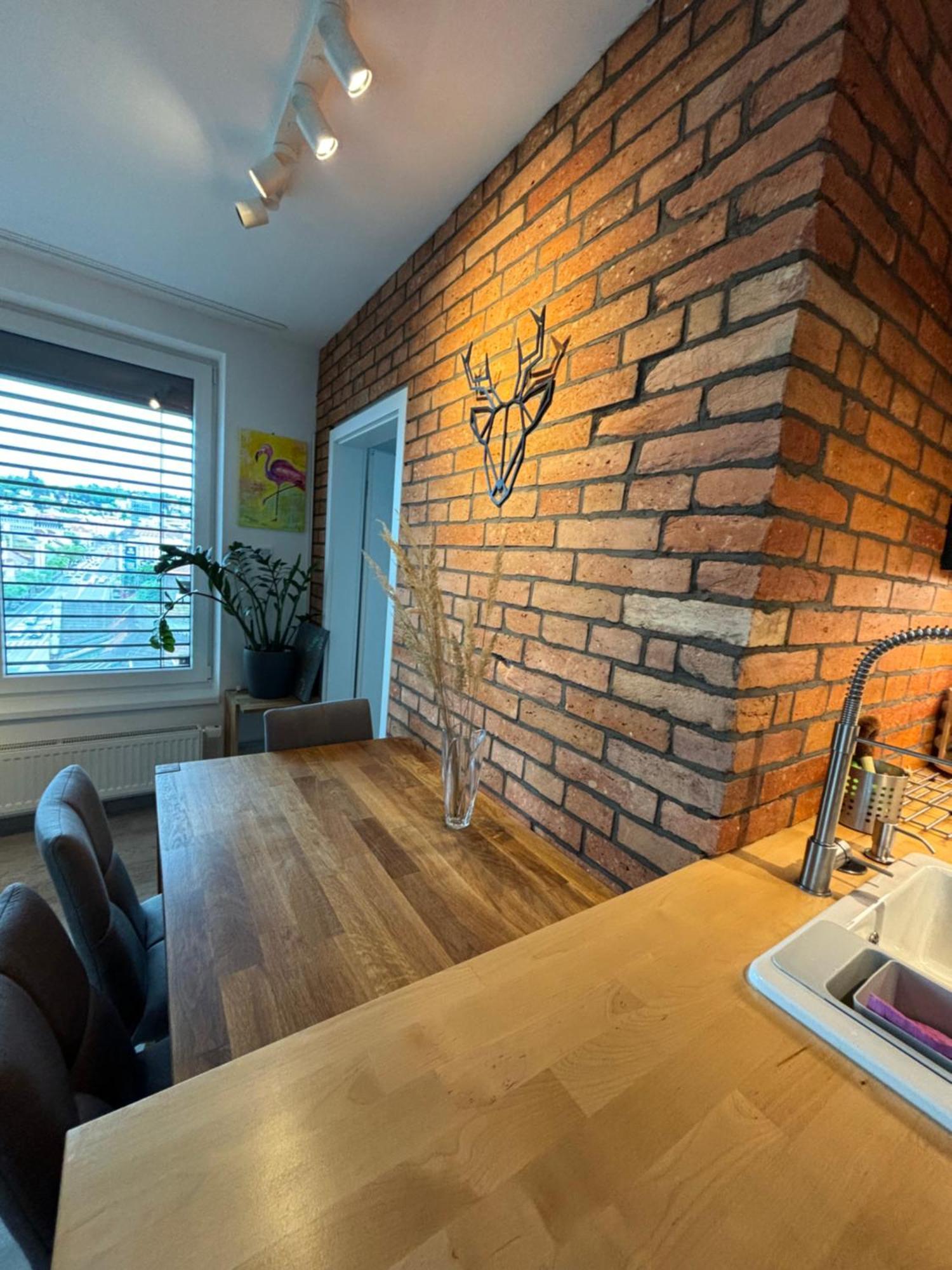 Premiere Apartment Bratislava - Private Parking Екстер'єр фото